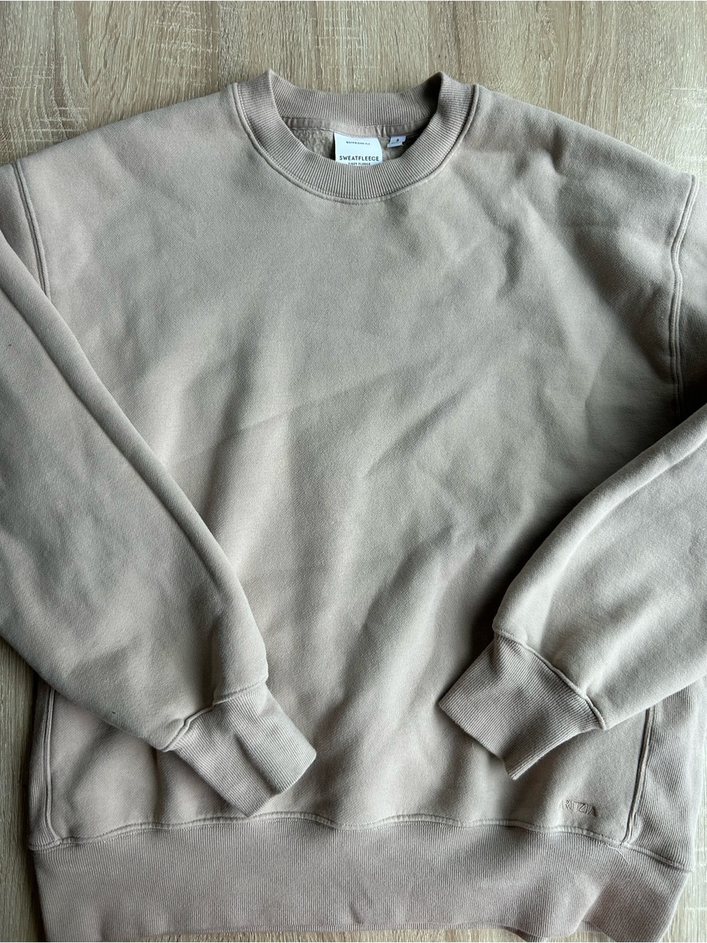 Aritzia Cozy Fleece Boyfriend Fit S Beige Taupe Crewneck Sweater Sweat Fleece